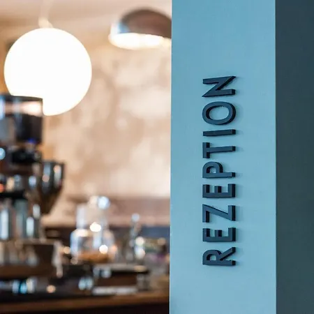 Storyhotel Bergischer Hof Königswinter-3