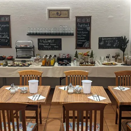 Rheinauer Hof - bed&breakfast-2