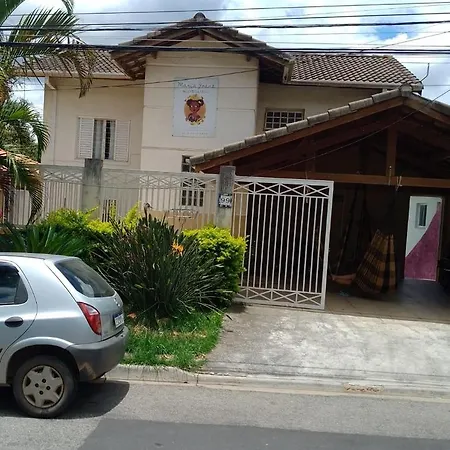 Hospedagem Maria Joana-3