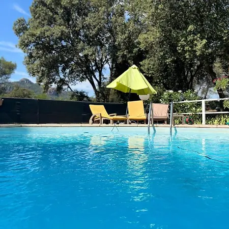 Le Relais Des Lavandins-2