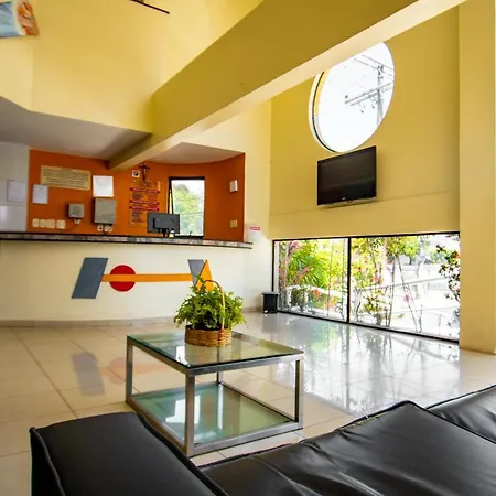 Hotel Piramide Pituba - Av Paulo VI-3
