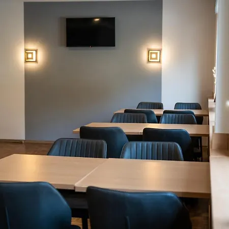 Hotel Garni Moers-2