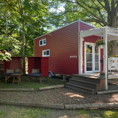 Tiny House Wupper im PIER9 Tiny House Hotel-3