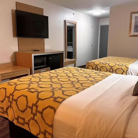 Baymont By Wyndham Noblesville-3