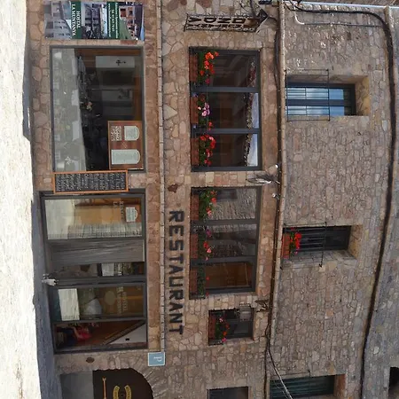 Hostal La Muntanya-2
