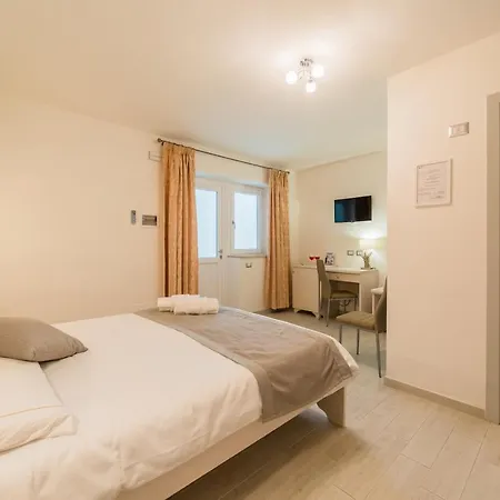 Hotel Corallo Circeo-3