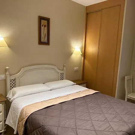 Hostal Toledo Plaza-3