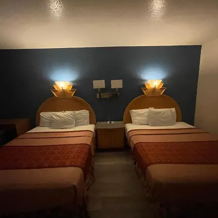 Travelodge By Wyndham Junction City-3