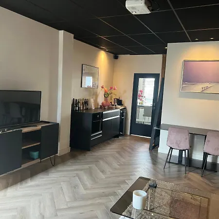 Casa De Tony, Luxury Apartment 70M2!-2