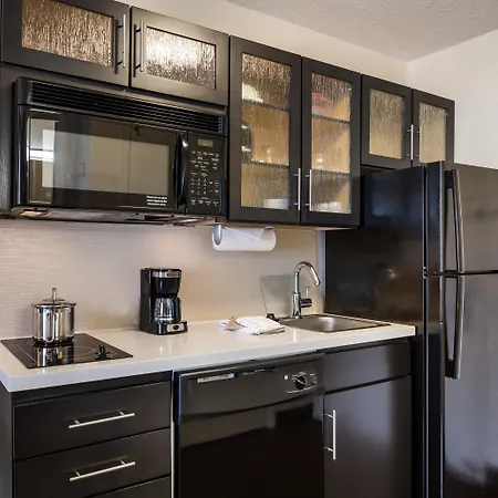 Sonesta Simply Suites Albuquerque Midtown-2