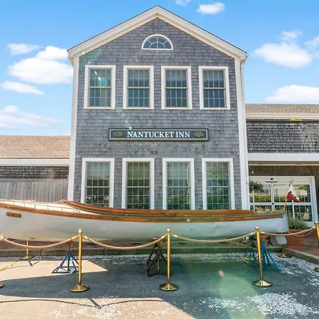 Nantucket Inn-3