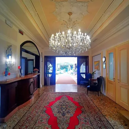 Hotel Edelweiss-3
