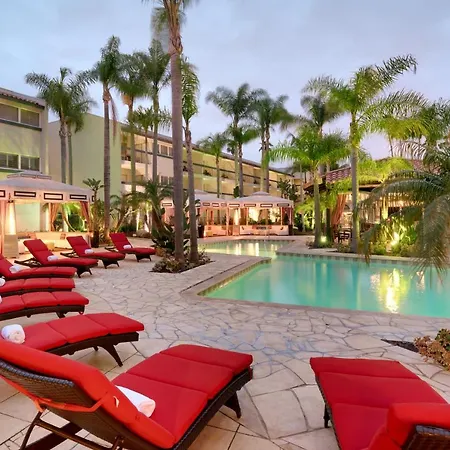 Atrium Hotel Orange County-2