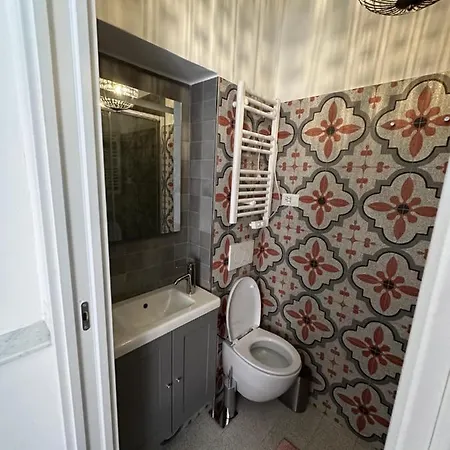 Elegante Stanza Rossa Mottino23-2