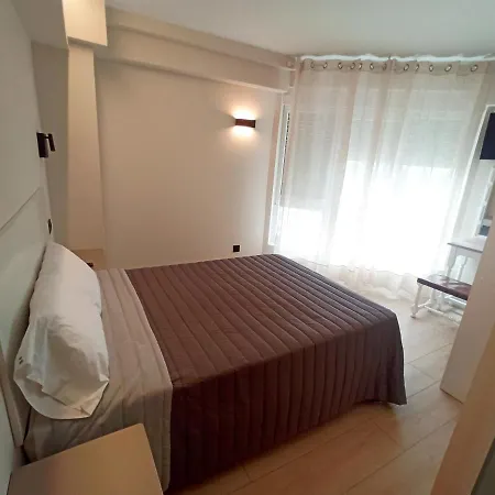Bahia Rooms Cantabria 3000-2
