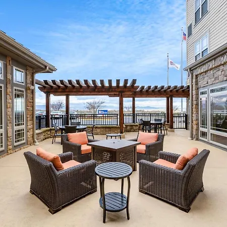 Hilton Garden Inn Roanoke-3
