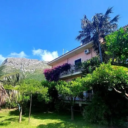 Hotel Villa Degli Aranci-3