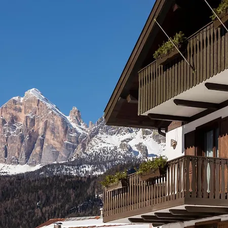 Faloria Mountain Spa Resort-3
