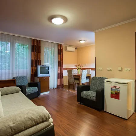 City Home Budapest-3