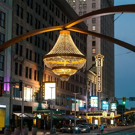 Intercontinental Suites Hotel Cleveland By Ihg-3