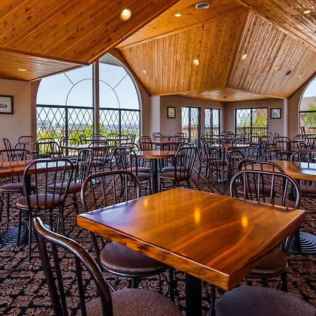 Best Western Plus Dockside Waterfront Inn-3