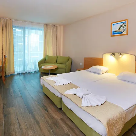 Diamond Apartments-3