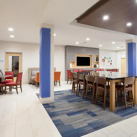 Holiday Inn Express & Suites Amarillo By Ihg-3