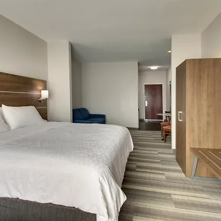 Holiday Inn Express & Suites Laurel By Ihg-2