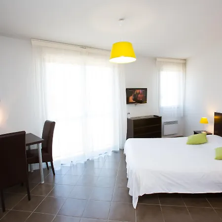 All Suites Pau – Zénith-3