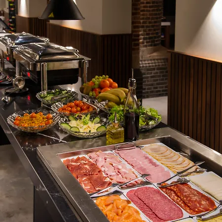 Pestana Amsterdam Riverside-3