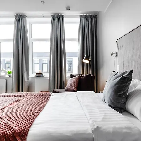 Biz Apartment Gärdet-3