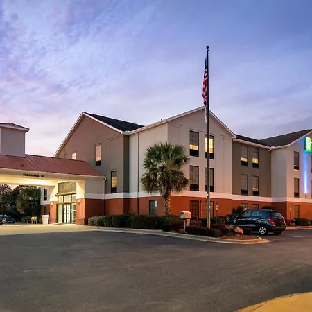 Holiday Inn Express & Suites Milton East I-10 By Ihg-3