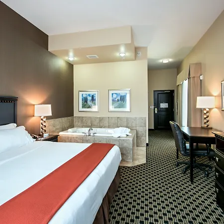 Holiday Inn Express & Suites - Green Bay East By Ihg-3