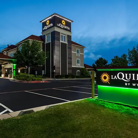 La Quinta By Wyndham Lubbock North-3
