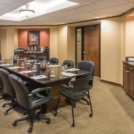 Crowne Plaza Edison By Ihg-2