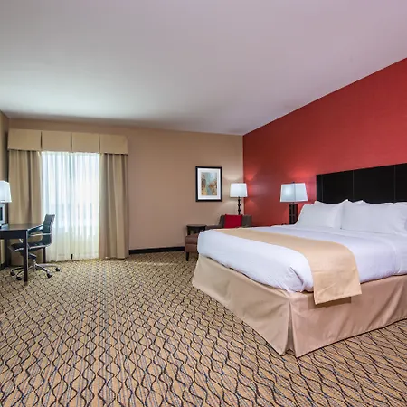 Holiday Inn Salina By Ihg-2
