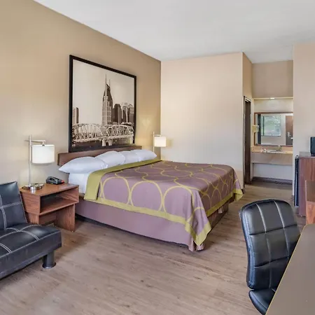 Super 8 By Wyndham Columbia-2