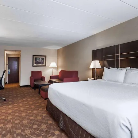 Wyndham Southbury-2