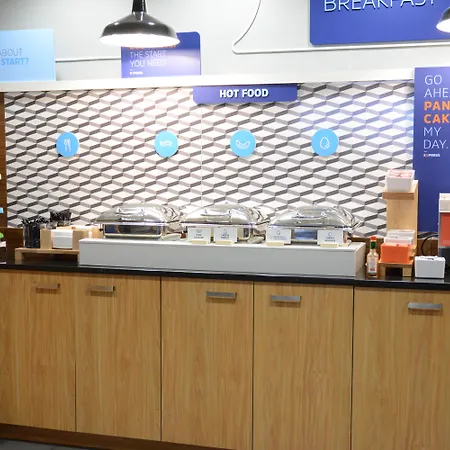 Holiday Inn Express Stamford, An Ihg Hotel-2