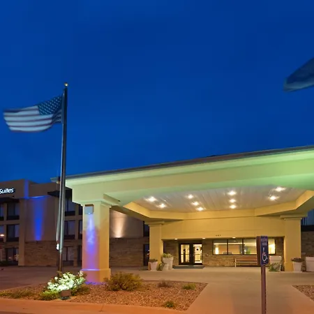 Holiday Inn Express Hotel & Suites Colby By Ihg-2