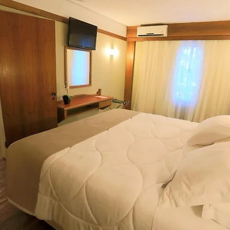 Tri Hotel-2