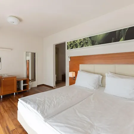 Boutique Hotel Portorose-3