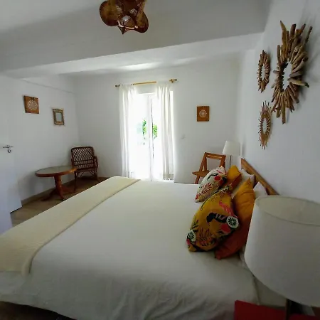Meraki Guesthouse-2