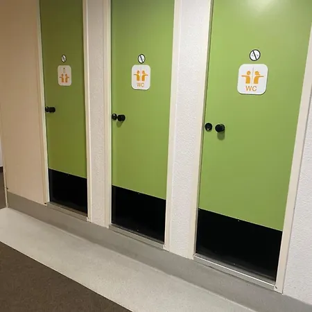 Hotel F1 Saint-Lo-3