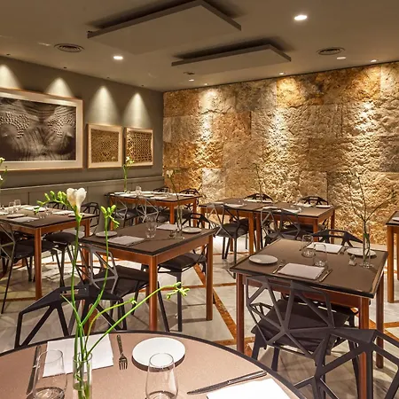Hotel Balmes A Member Of Preferred Hotels & Resorts-3