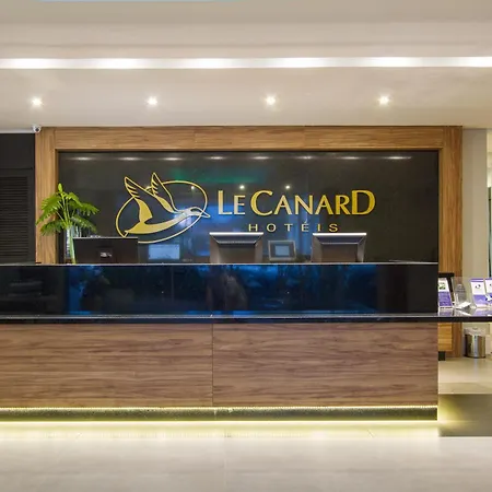 Hotel Le Canard Lages-2