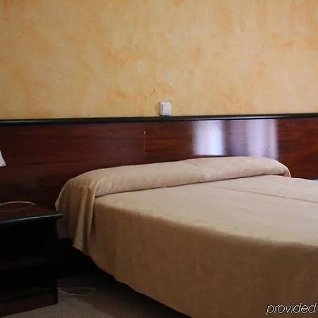 Hotel Rovira-3