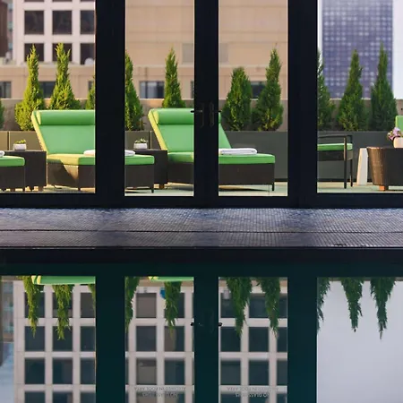 The Royal Sonesta Chicago River North-3