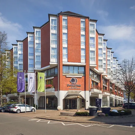 DoubleTree by Hilton Hannover Schweizerhof-3