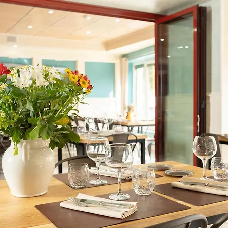 Logis Hotel Restaurant Family & Spa-3